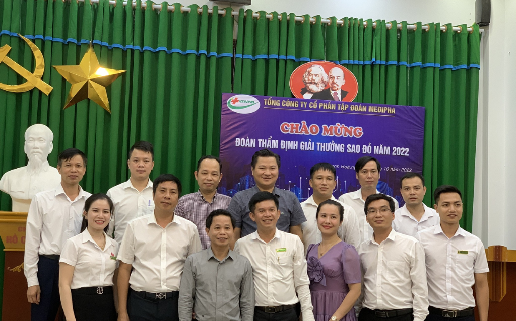 Tập đoàn Medipha vinh dự đón đoàn thẩm định giải thưởng Sao Đỏ 2022